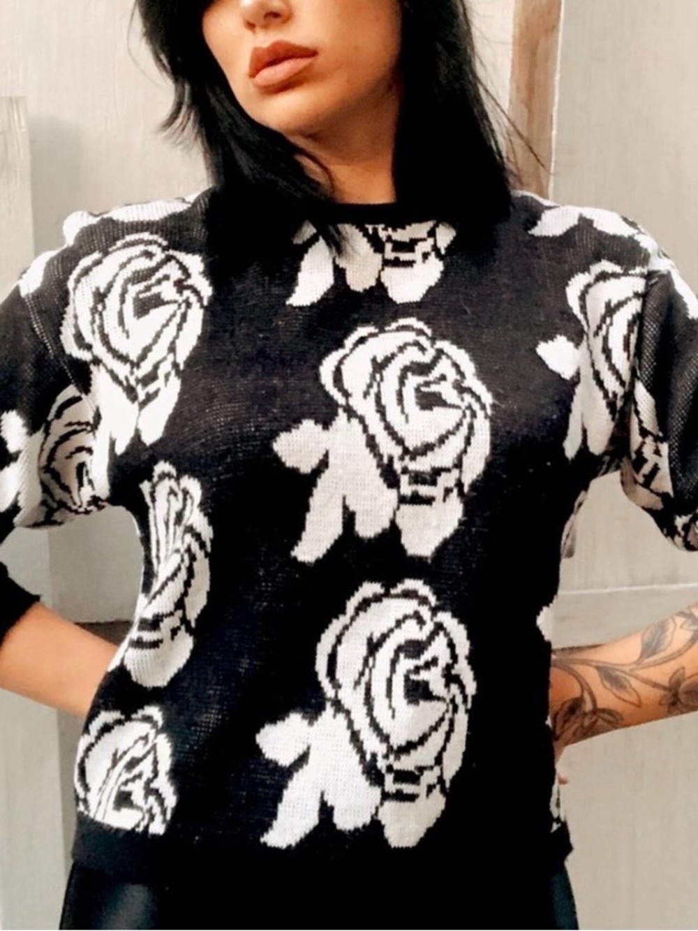 Flower print sweater